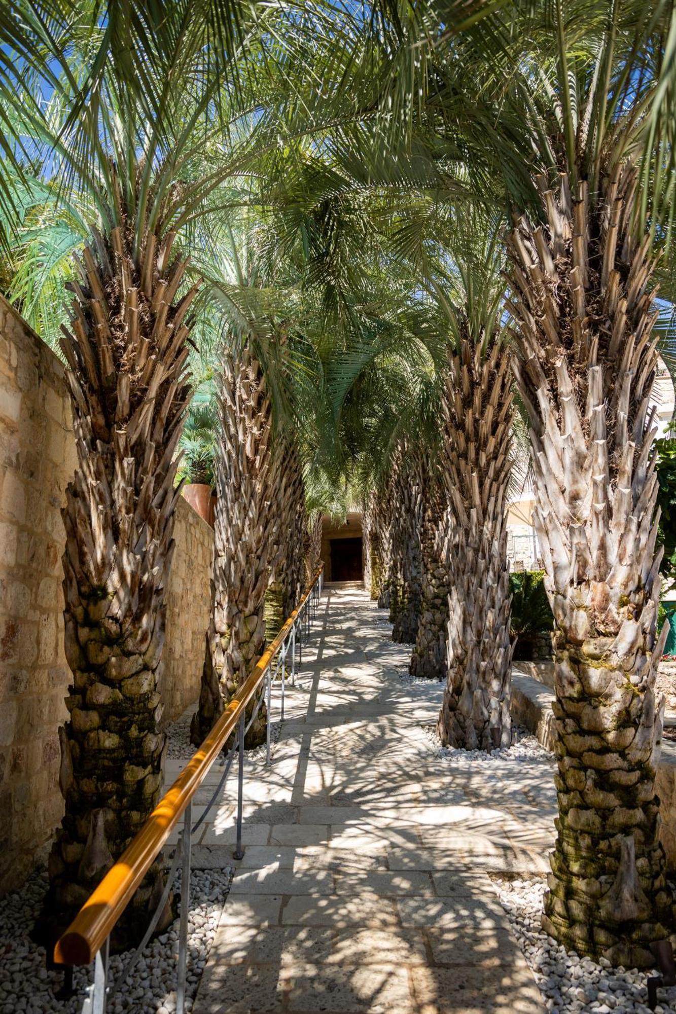 Hotel Lemongarden - Adults Only Sutivan Exterior photo